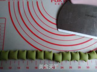 象形小白菜馒头的做法步骤:5