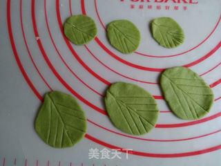 象形小白菜馒头的做法步骤:6