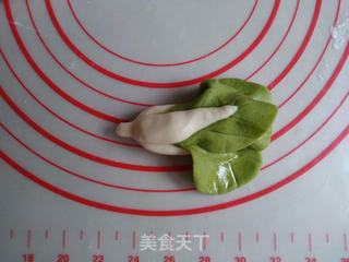 象形小白菜馒头的做法步骤:11