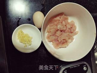 鸡肉肠（不用模具）的做法步骤：1