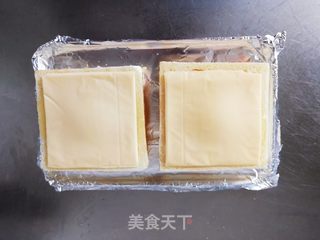 十分钟快手早餐【芝士培根厚土司片】的做法步骤:7