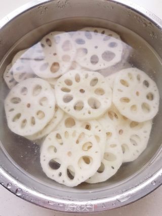 凉拌藕片的做法步骤:4