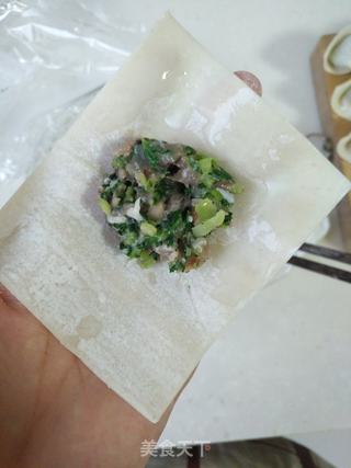 香菇青菜大馄饨的做法步骤:8