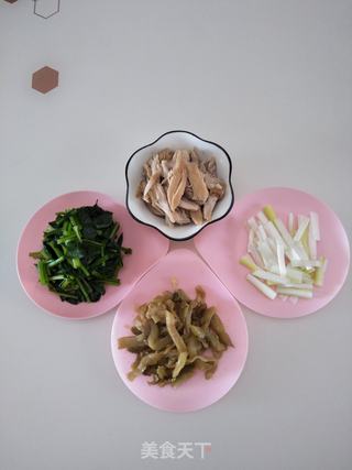 大麦青汁菠菜面的做法步骤:4