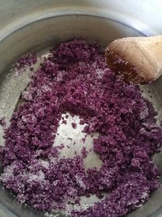 紫薯包,红豆包,豆浆。的做法步骤:9