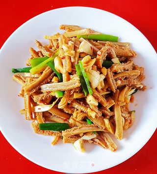 蒜泥红油牛肚条的做法步骤:9