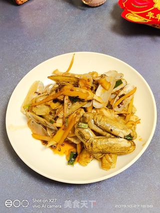快速煸炒，好吃美味，让你永远忘不了它的香味。的做法步骤：6