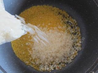 咸味二米粥的做法步骤:2
