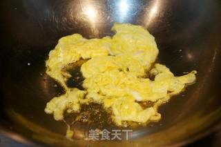 西兰花胡萝卜蛋炒饭的做法步骤:3