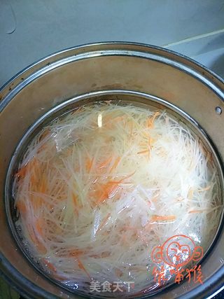 凉拌土豆丝的做法步骤:4