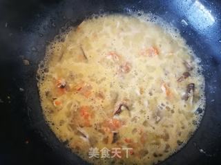 蟹粉豆腐汤捞面的做法步骤:8