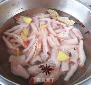 柠檬鸡爪的做法步骤：2