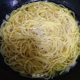 鲜虾热汤玉米面的做法步骤:6