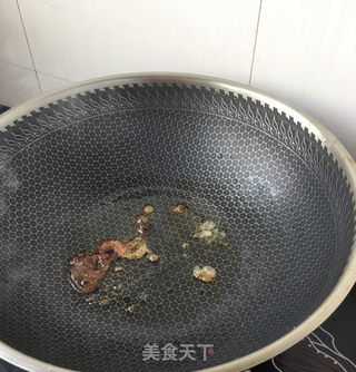 “热汤面”红烧牛腩面的做法步骤：7