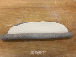 黑芝麻双色馒头的做法步骤:10