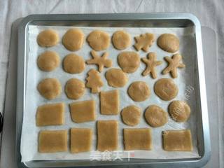 墙角里的蜘蛛爬到盘子里了的做法步骤:7