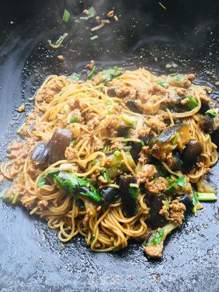 肉末茄子面的做法步骤:13
