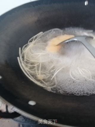 西红柿鸡蛋拌米线面条的做法步骤:3