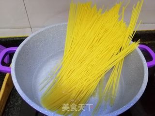 海鲜意大利面的做法步骤:14