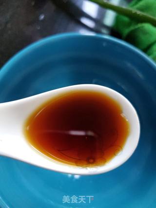酸汤面条的做法步骤:6