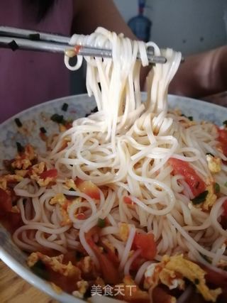 西红柿鸡蛋拌米线面条的做法步骤:10