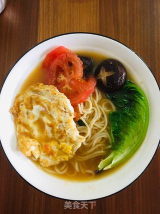 番茄鸡蛋香菇汤面的做法步骤:12