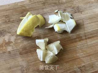 青瓜柠檬蜂蜜汁的做法步骤:3