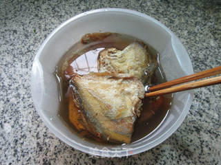 香糟小鲳鱼的做法步骤：8