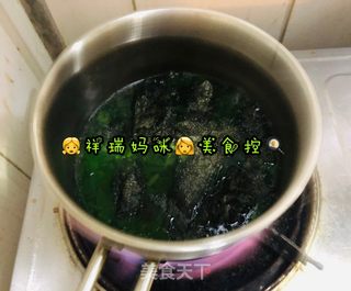 原创【?仙草味道?私房菜?】❤️亲子味道❤️菠菜紫菜虾皮面?的做法步骤：3