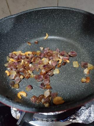 生炒糯米饭的做法步骤:3