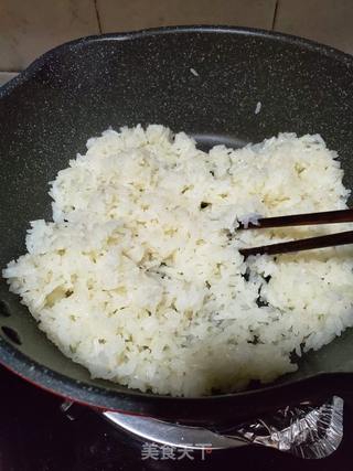 生炒糯米饭的做法步骤:9