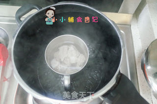 10个月以上排骨海带汤的做法步骤:4