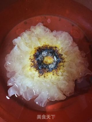 美颜减脂新鲜雲耳梨羹的做法步骤：3