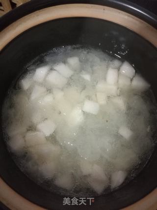 美颜减脂新鲜雲耳梨羹的做法步骤：8