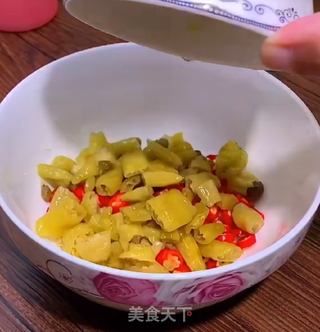 泡椒凤爪的做法步骤：5