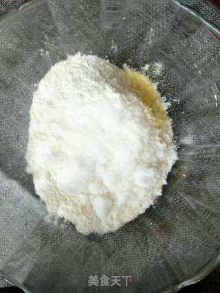 玉米面粗粮小零食，好吃的做法步骤：1
