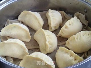 韭菜鸡蛋香菇馅发面蒸饺的做法步骤:11