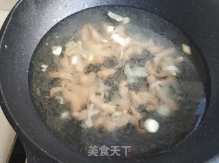 菠菜肉丝汤面的做法步骤:7