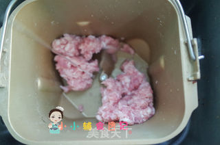 12个月以上辅食香煎三鲜饺子的做法步骤:2