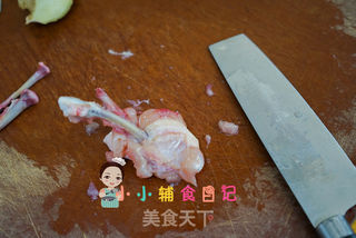 10个月以上辅食土豆无骨鸡翅面条套餐的做法步骤:2