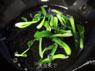 青菜鸡蛋面的做法步骤：4