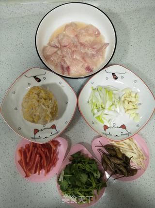 家常酸菜鱼的做法步骤:5