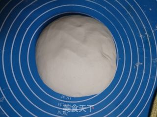 包菜煎饺的做法步骤：2