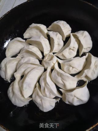 包菜煎饺的做法步骤：18