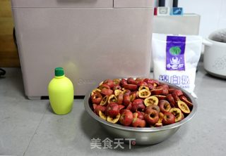 开胃山楂酱的做法步骤：1