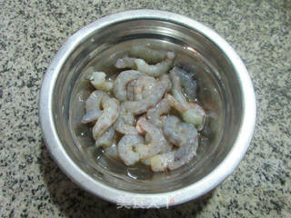 平菇虾仁豆腐羹的做法步骤：4