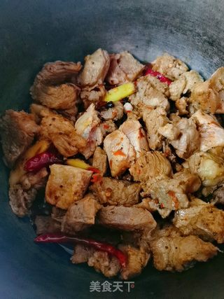 土豆烧牛腩的做法步骤：8