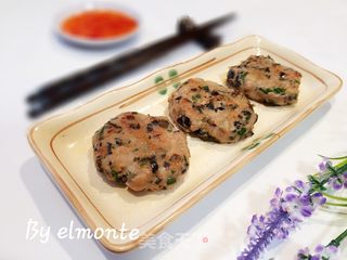 梅菜木耳煎肉饼的做法步骤:9