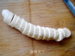 香蕉红薯饼的做法步骤:5