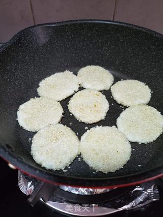 山药芝麻饼的做法步骤:16